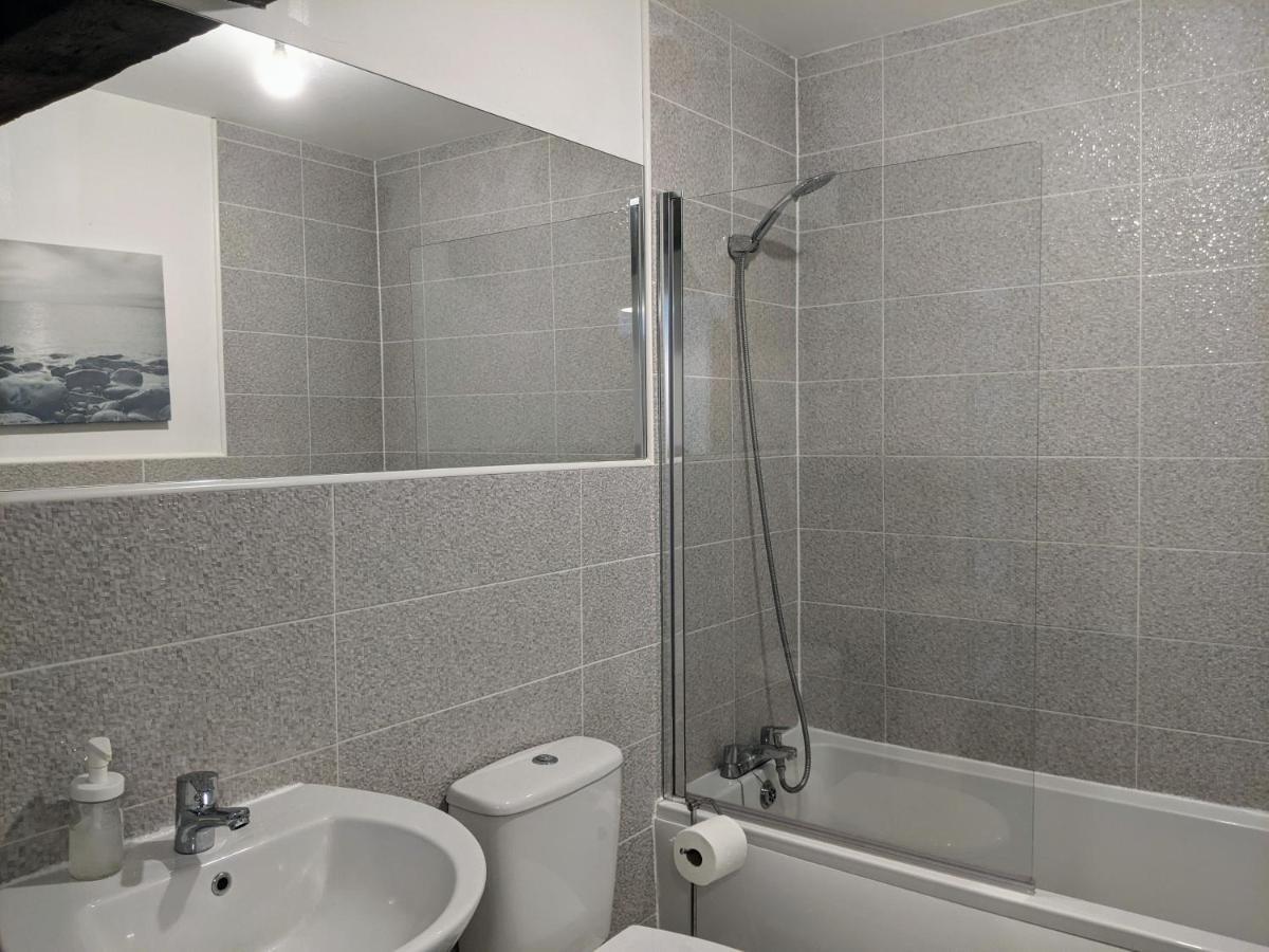 Riverside Apartment ヨーク エクステリア 写真